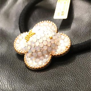 スワロフスキー(SWAROVSKI)のヴィヴィエンヌ確認用(ヘアゴム/シュシュ)