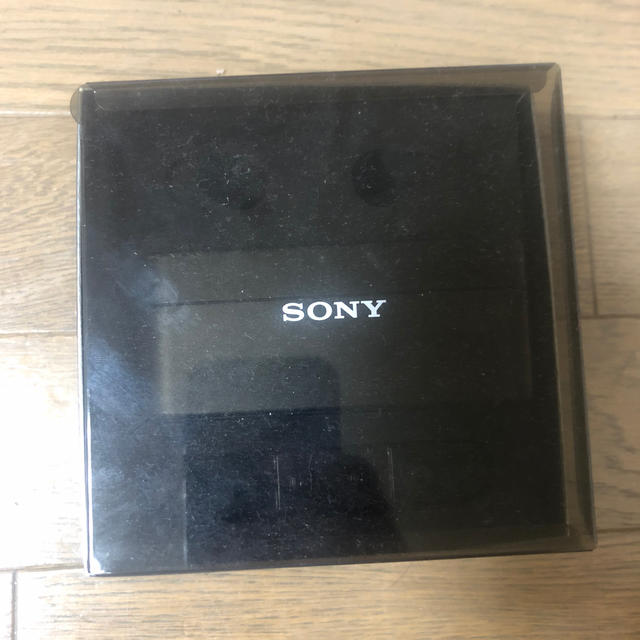 SONY(ソニー)のSONYワイヤレスイヤホンノイズキャンセリング　WF-1000X  スマホ/家電/カメラのオーディオ機器(ヘッドフォン/イヤフォン)の商品写真