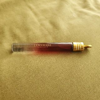 ロクシタン(L'OCCITANE)の【値下げしました】L'OCCITANE　ローズ　オードトワレロールタッチ(香水(女性用))