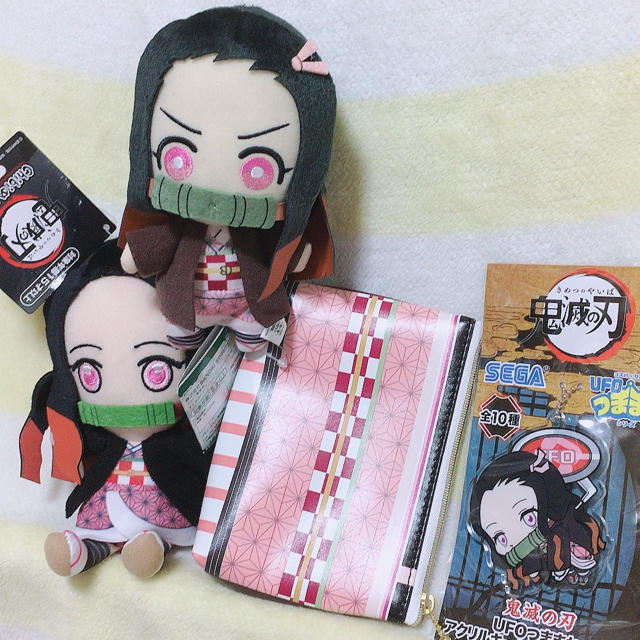 鬼滅の刃 ねずこ 4個セット エンタメ/ホビーのおもちゃ/ぬいぐるみ(キャラクターグッズ)の商品写真