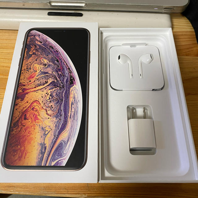 Apple(アップル)の石川さま専用iPhone XS Max空箱付属品　新品未使用 スマホ/家電/カメラのスマートフォン/携帯電話(バッテリー/充電器)の商品写真