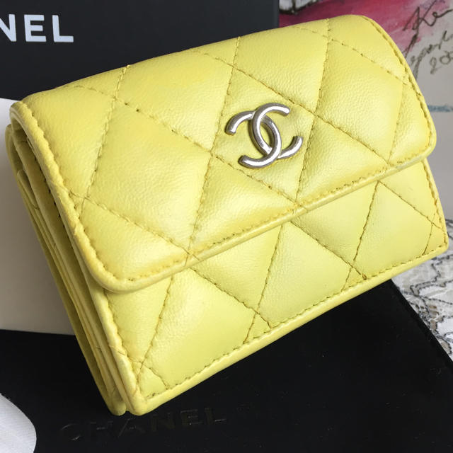 レア☆CHANEL シャネル 財布 ミニウォレット イエロー 三つ折り財布 - 財布