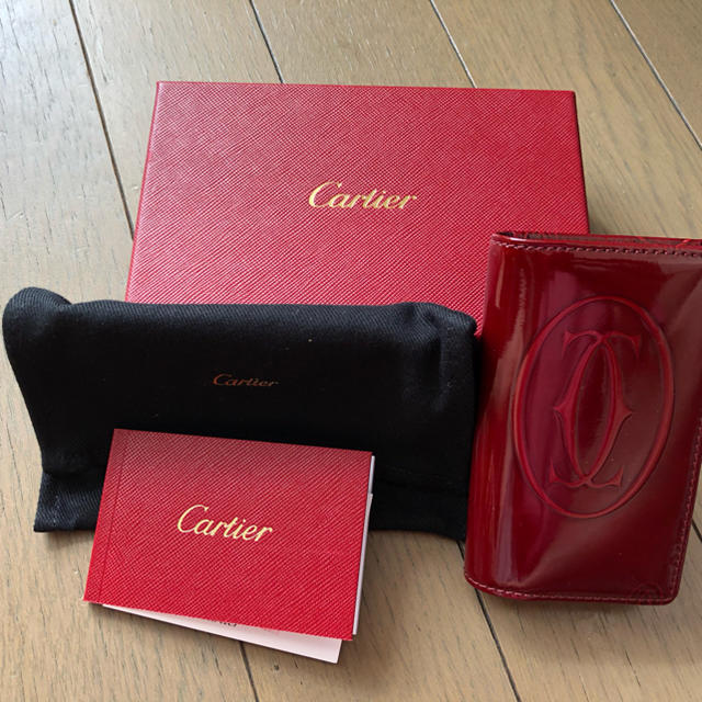 Cartier(カルティエ)のカルティエハッピーバースデー6連キーケース新品 レディースのファッション小物(キーケース)の商品写真