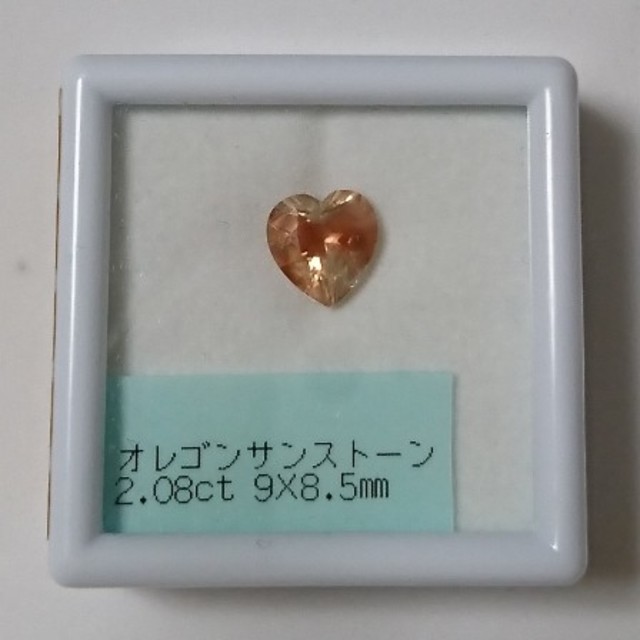 オレゴンサンストーン ハートシェイプ 2.08ct ハンドメイドの素材/材料(各種パーツ)の商品写真