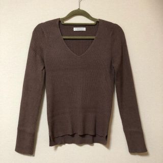 トゥデイフル(TODAYFUL)の美品♡todayful ソフトVネックニットトップス　セーター(ニット/セーター)