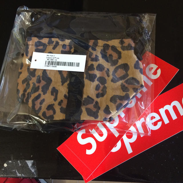 supreme ミニバッグ