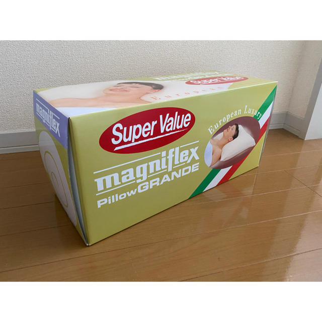 magniflex(マニフレックス)の【値下げ】【匿名発送】マニフレックス　ピローグランデ インテリア/住まい/日用品の寝具(枕)の商品写真