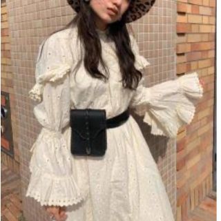 マウジー(moussy)のmoussy LACE RUFFLE LONG ドレス(最終価格)(ロングワンピース/マキシワンピース)