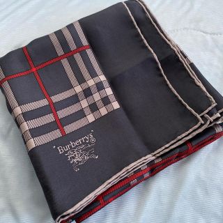 バーバリー(BURBERRY)の専用です　　バーバリー　スカーフ　シルク(バンダナ/スカーフ)