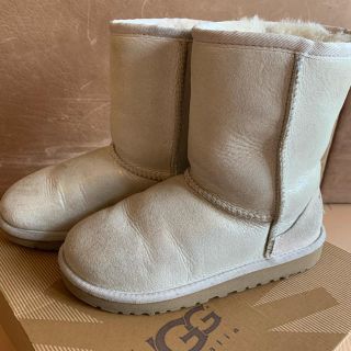 アグ(UGG)のUGG  ベージュグリッター　ムートンブーツ(ブーツ)