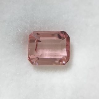 天然トルマリン ピンク 約0.6ct モザンビーク産 非加熱(各種パーツ)