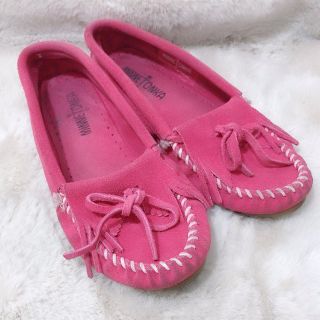 ミネトンカ(Minnetonka)の【MINNETONKA】ミネトンカ モカシン ピンク 5.5(スリッポン/モカシン)