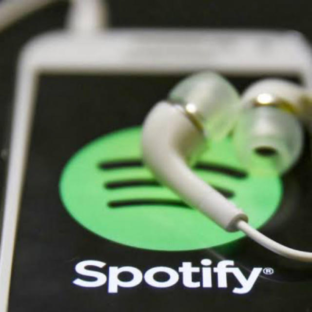 Apple(アップル)のSpotify Premium 2年間 チケットの音楽(その他)の商品写真