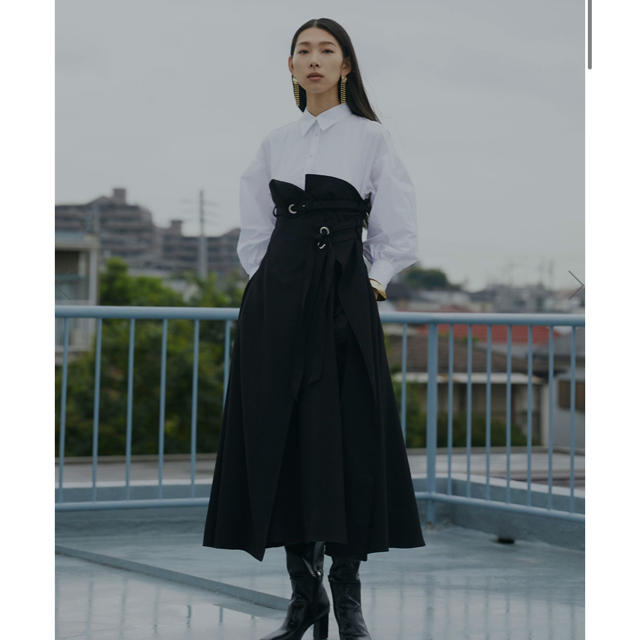 Ameri VINTAGE(アメリヴィンテージ)のameri MILLEFEUILLE SHIRT DRESS ブラック レディースのワンピース(ロングワンピース/マキシワンピース)の商品写真