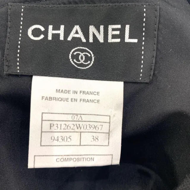 CHANEL(シャネル)の美品　シャネル　カメリア　ワンピース　黒 レディースのワンピース(ひざ丈ワンピース)の商品写真