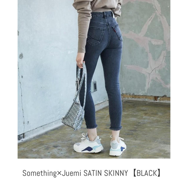 juemi×something Black skinny レディースのパンツ(デニム/ジーンズ)の商品写真