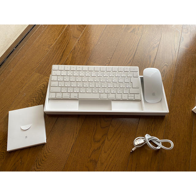 Apple(アップル)のApple Magic keyboard apple Magic mouse2 スマホ/家電/カメラのPC/タブレット(PC周辺機器)の商品写真