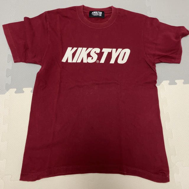 KIKS TYO(キックスティーワイオー)の【値下】KIKS TYO Tシャツ 半袖 ワインレッド メンズのトップス(Tシャツ/カットソー(半袖/袖なし))の商品写真
