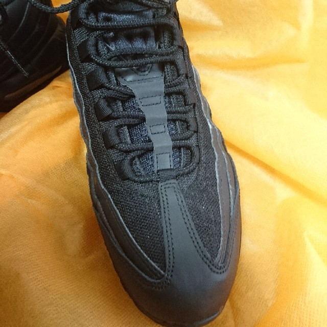 極美品 AIR MAX 95  black  26㎝ 1