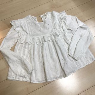 ザラキッズ(ZARA KIDS)のv3v.2525様用　白ブラウス　ZARA girls 152(ブラウス)