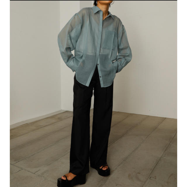 LE CIEL BLEU(ルシェルブルー)のLE CIEL BLEU Voile Bow Shirt レディースのトップス(シャツ/ブラウス(長袖/七分))の商品写真