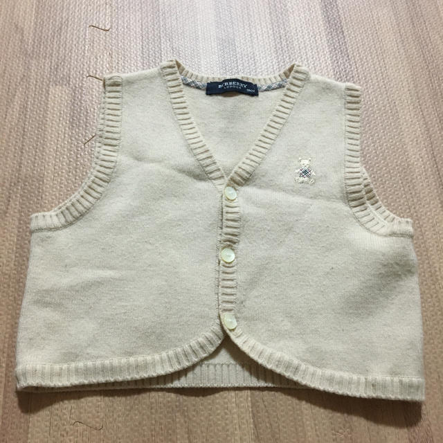 BURBERRY(バーバリー)のバーバリーベスト キッズ/ベビー/マタニティのキッズ服男の子用(90cm~)(ニット)の商品写真