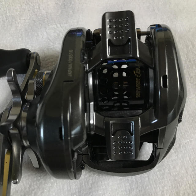 シマノ 16 アルデバラン BFS XG 左ハンドル - リール シマノ 16 アルデバラン BFS XG 左ハンドル - リール