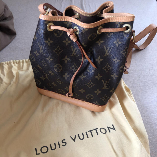 LOUIS VUITTON(ルイヴィトン)のLouis Vuitton noe bb ノエ カバン レディースのバッグ(ショルダーバッグ)の商品写真
