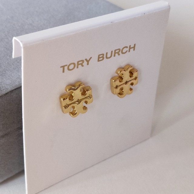 Tory Burchのロゴピアス