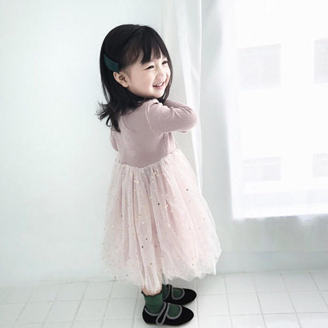 子供服☆♪♪キラキラレースワンピース☆♪♪♡ キッズ/ベビー/マタニティのキッズ服女の子用(90cm~)(ワンピース)の商品写真