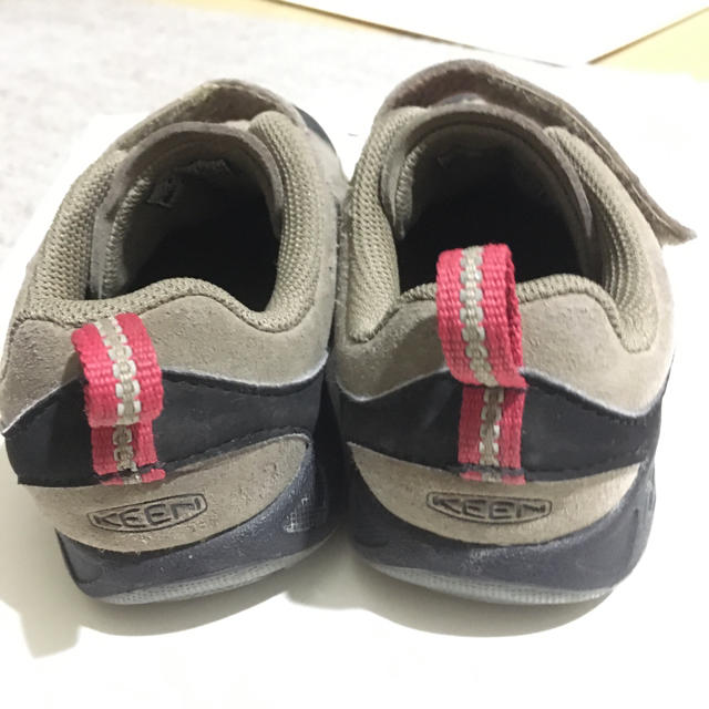 KEEN(キーン)のkeen jaspar  17cm キッズ/ベビー/マタニティのキッズ靴/シューズ(15cm~)(スニーカー)の商品写真