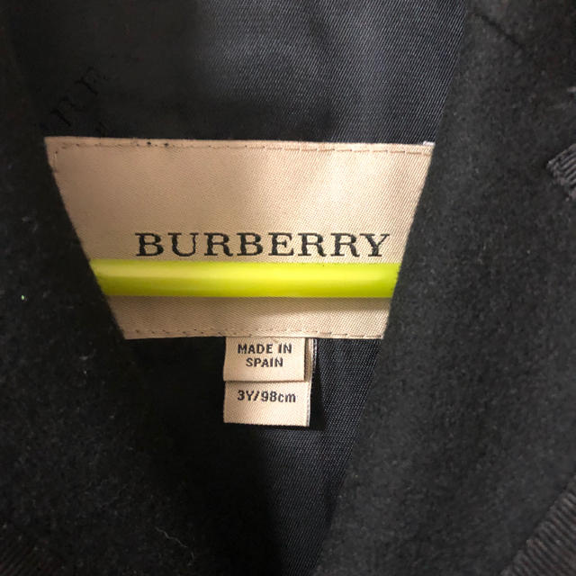 BURBERRY(バーバリー)のNao 様専用　バーバリー  チルドレン　3Y  黒ジャケット　クリーニング済み キッズ/ベビー/マタニティのキッズ服男の子用(90cm~)(ジャケット/上着)の商品写真