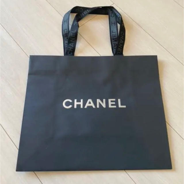 CHANEL(シャネル)のCHANEL シャネル ショップ袋　８枚セット レディースのバッグ(ショップ袋)の商品写真