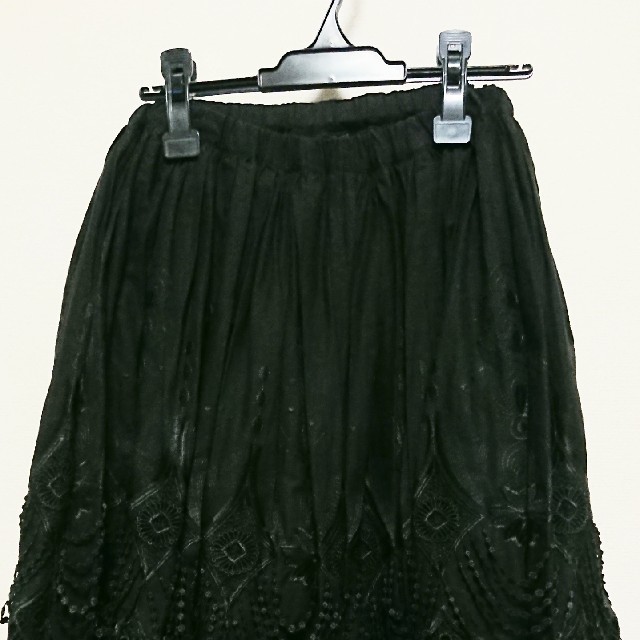 BPN(ビーピーエヌ)のBPN ボリュームレーススカート レディースのスカート(ひざ丈スカート)の商品写真