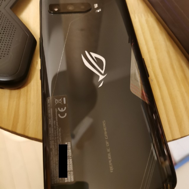 ASUS(エイスース)のASUS ROG Phone 3 512GB RAM16GB グローバル版  スマホ/家電/カメラのスマートフォン/携帯電話(スマートフォン本体)の商品写真