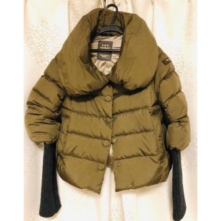 TATRAS(ダウンジャケット ・ グリーン・カーキ/緑色系)の TATRAS(ダウンジャケット ・ グリーン・カーキ/緑色系)の