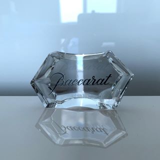 バカラ(Baccarat)の✯ レア 非売品 Baccarat クリスタル ロゴディスプレイ 置物 ✯(置物)