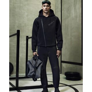 アレキサンダーワン(Alexander Wang)のアレクサンダーワン H&M ダイバー素材　パンツ(その他)