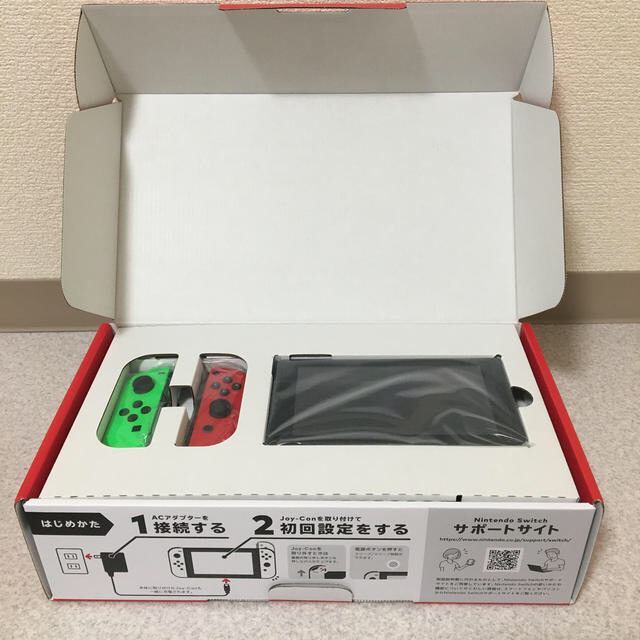 Nintendo Switch(ニンテンドースイッチ)の限定カラー　Nintendo Switch 任天堂スイッチ エンタメ/ホビーのゲームソフト/ゲーム機本体(家庭用ゲーム機本体)の商品写真