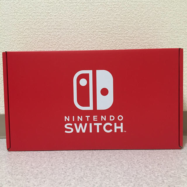 Nintendo Switch(ニンテンドースイッチ)の限定カラー　Nintendo Switch 任天堂スイッチ エンタメ/ホビーのゲームソフト/ゲーム機本体(家庭用ゲーム機本体)の商品写真