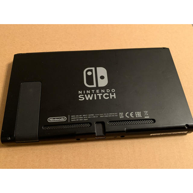 Nintendo Switch(ニンテンドースイッチ)のNintendo Switch 本体 のみ 旧モデル　ニンテンドースイッチ エンタメ/ホビーのゲームソフト/ゲーム機本体(家庭用ゲーム機本体)の商品写真