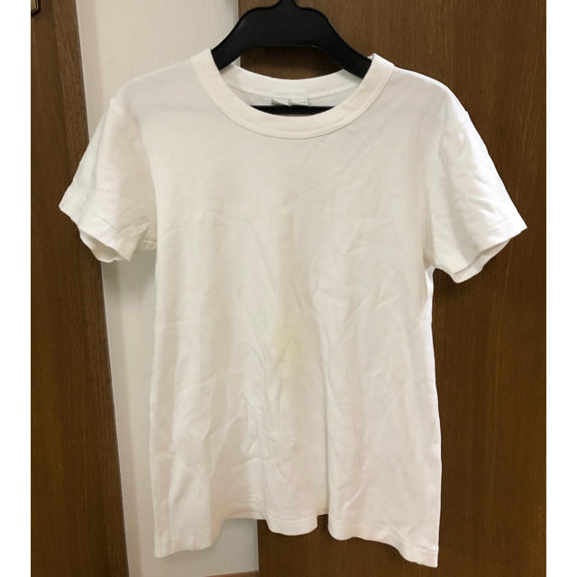 UNIQLO(ユニクロ)のユニクロユー☆シンプル　白　クルーネックTシャツ　Mサイズ レディースのトップス(Tシャツ(半袖/袖なし))の商品写真