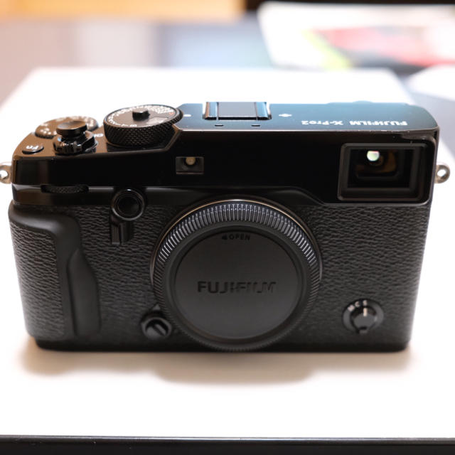 富士フイルム(フジフイルム)のfujifilm x-pro2 スマホ/家電/カメラのカメラ(ミラーレス一眼)の商品写真