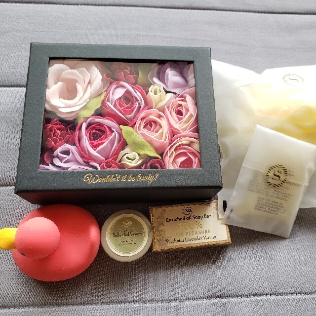Francfranc お風呂セット ローズ入浴剤 Sabonなど の通販 By かび S Shop フランフランならラクマ Francfranc お風呂セット ローズ入浴剤 Sabonなど の通販 By かび S Shop フランフランならラクマ