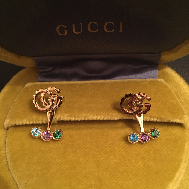 Gucci(グッチ)のGUCCI ピアス K18 両耳 正規品 レディースのアクセサリー(ピアス)の商品写真