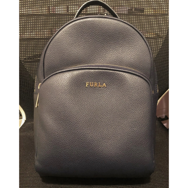 Furla(フルラ)の【YY様専用】FURLA フルラ　リュック　ネイビー　 レディースのバッグ(リュック/バックパック)の商品写真