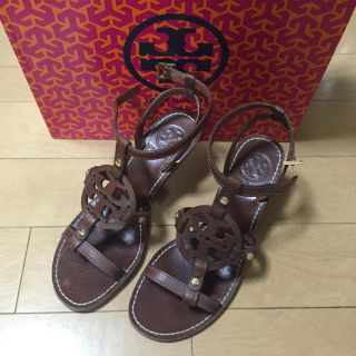 トリーバーチ(Tory Burch)のトリーバーチ 茶色サンダル(サンダル)