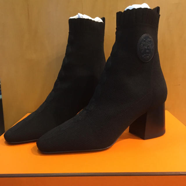 20時まで hermes ヴォルヴェール 60 黒 36. オンラインストア買