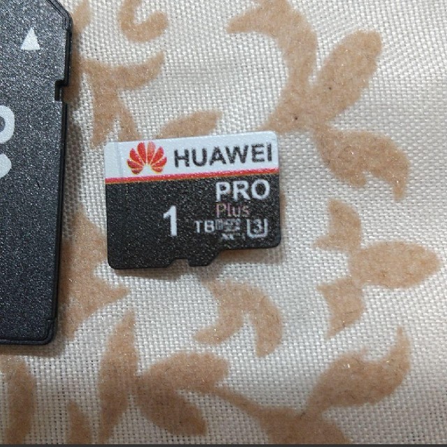 新品②microSDカード 1TB☆動作確認済☆HUAWEI スマホ/家電/カメラのPC/タブレット(PC周辺機器)の商品写真