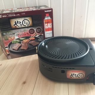 イワタニ(Iwatani)の美品！iwatani やきまる カセットコンロ 焼肉 グリル(調理道具/製菓道具)